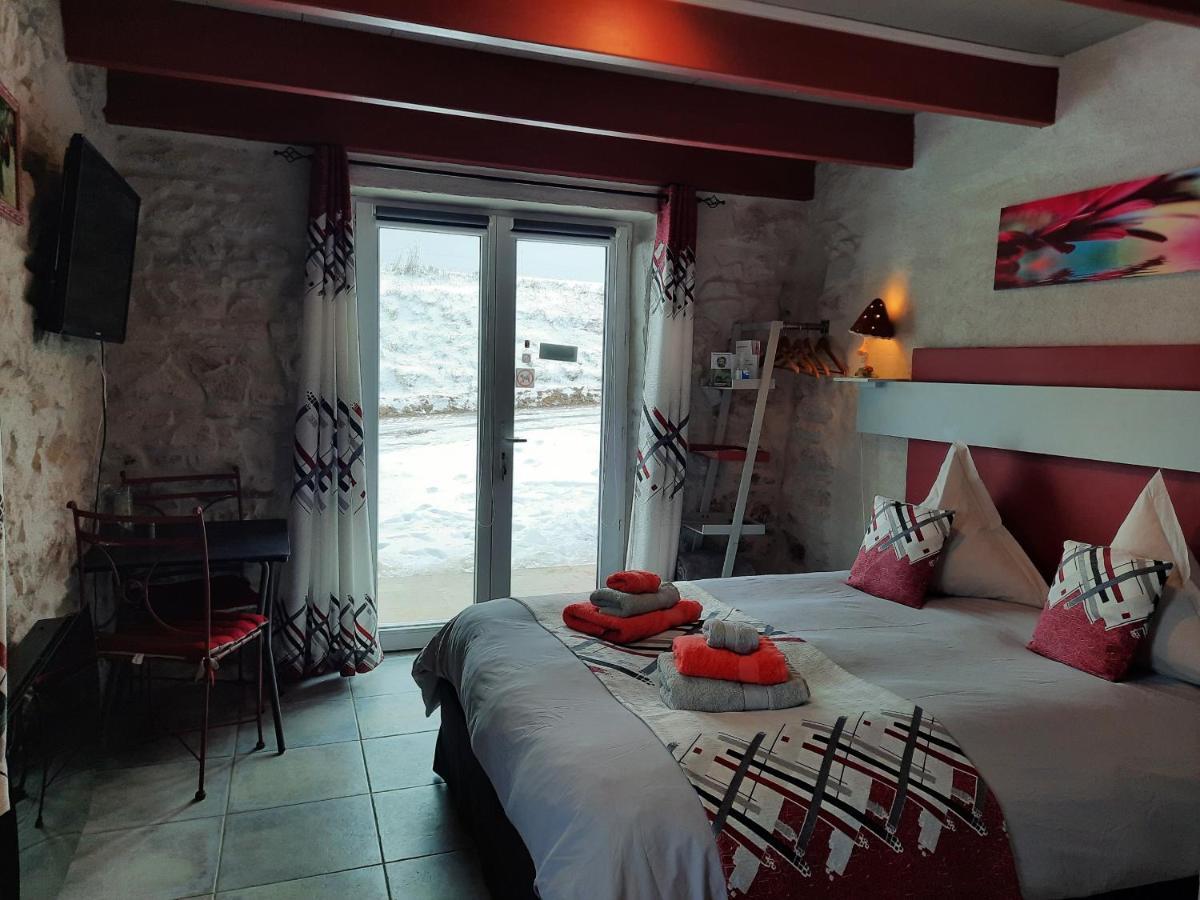 L'Echappee Tremoussante Bed & Breakfast Saint-Barthelemy-de-Vals Luaran gambar