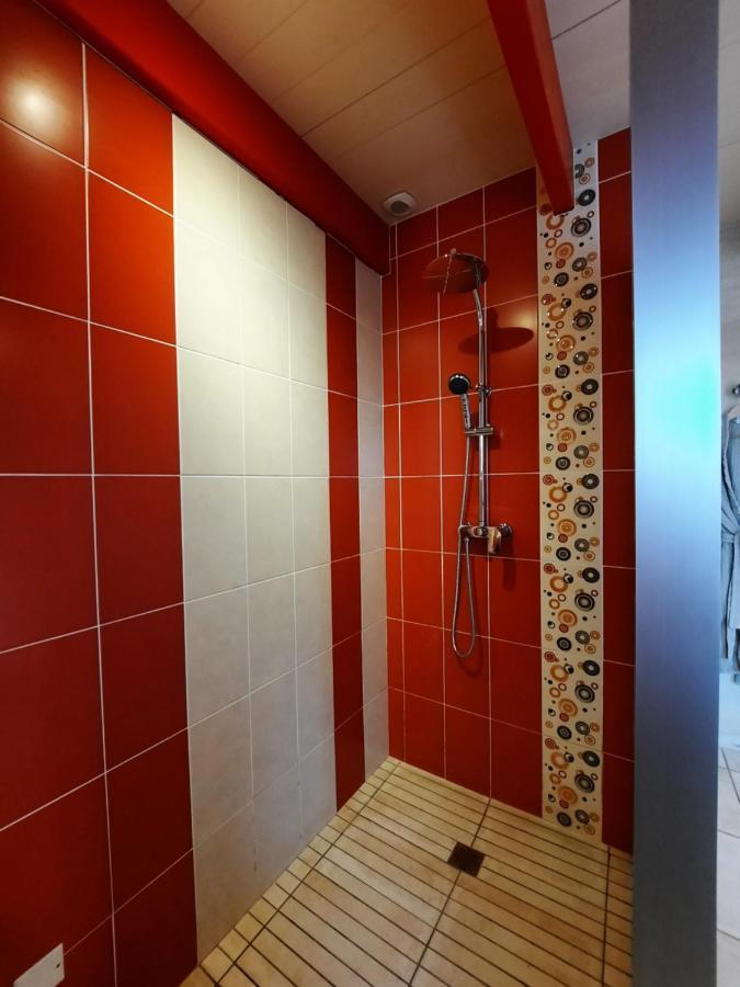 L'Echappee Tremoussante Bed & Breakfast Saint-Barthelemy-de-Vals Luaran gambar