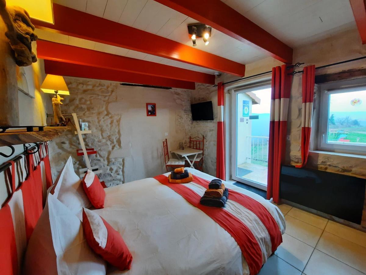 L'Echappee Tremoussante Bed & Breakfast Saint-Barthelemy-de-Vals Luaran gambar
