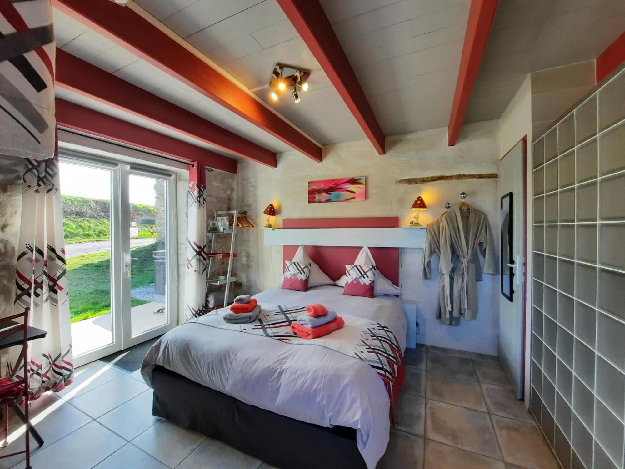 L'Echappee Tremoussante Bed & Breakfast Saint-Barthelemy-de-Vals Bilik gambar