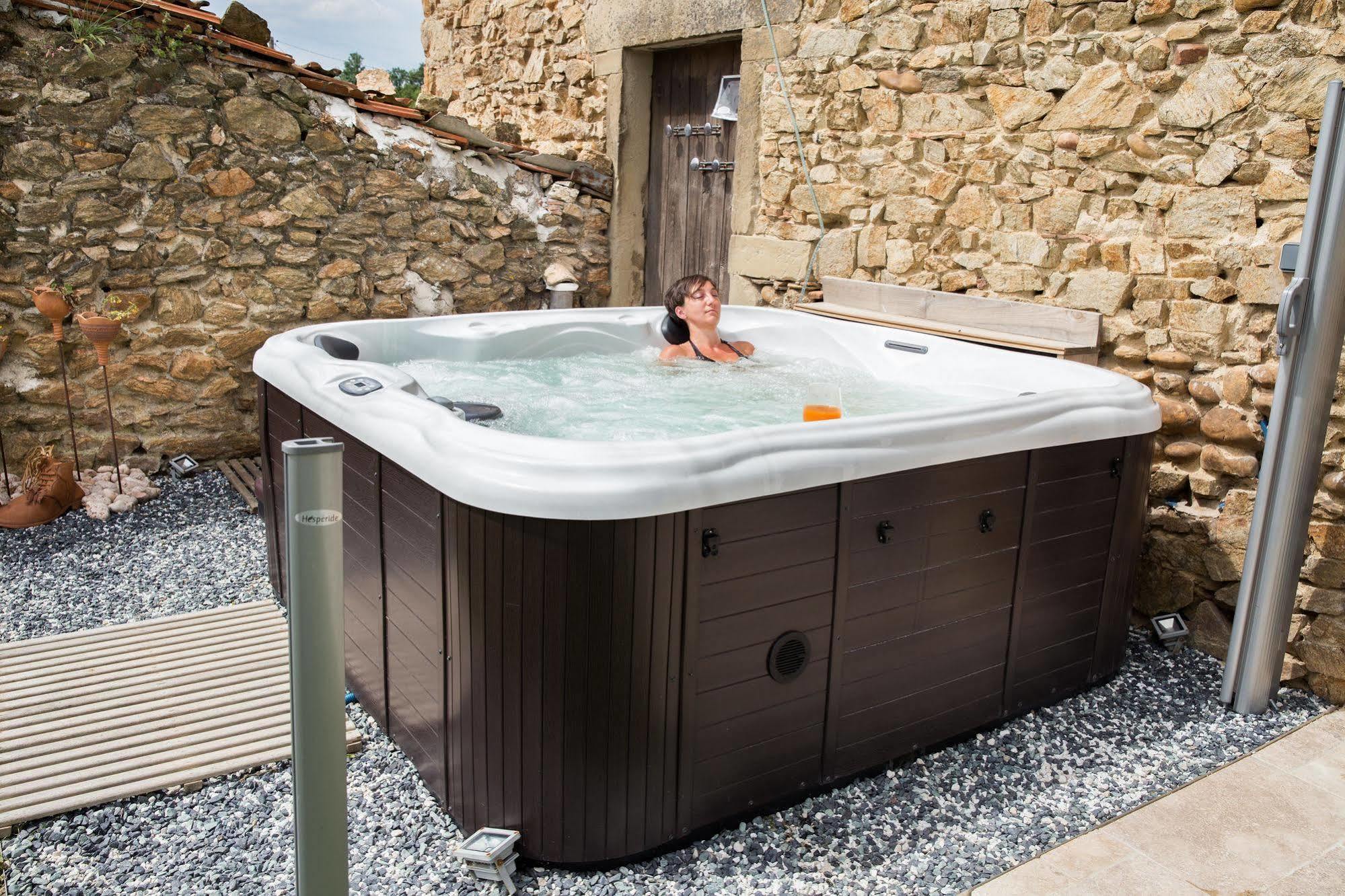L'Echappee Tremoussante Bed & Breakfast Saint-Barthelemy-de-Vals Luaran gambar